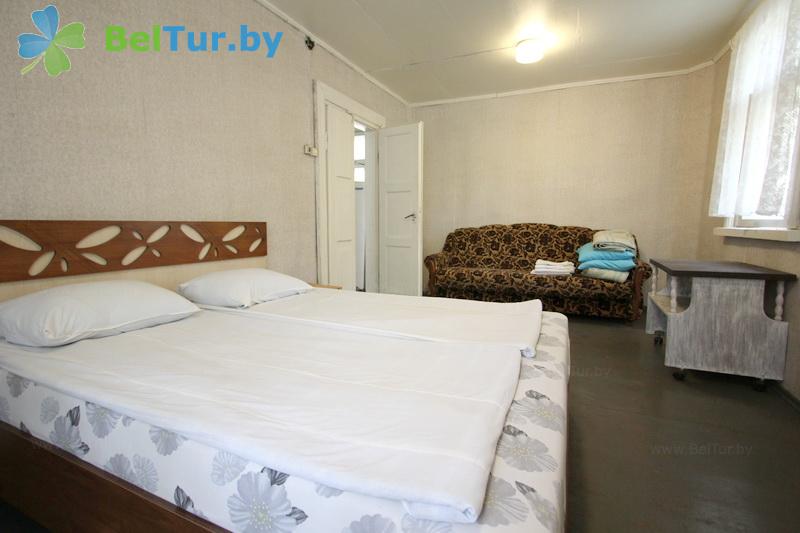 Rest in Belarus - recreation center Selyahi - 1-room for four people (House Retro) 