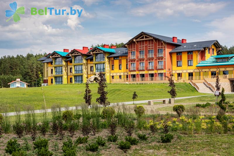 Rest in Belarus - tourist complex Park Hotel Yarki - Territory