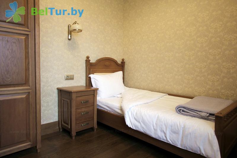 Rest in Belarus - hotel complex Vyaliki Svyatsk Valovichau - 3-bed 3-room Suite (Right wing) 