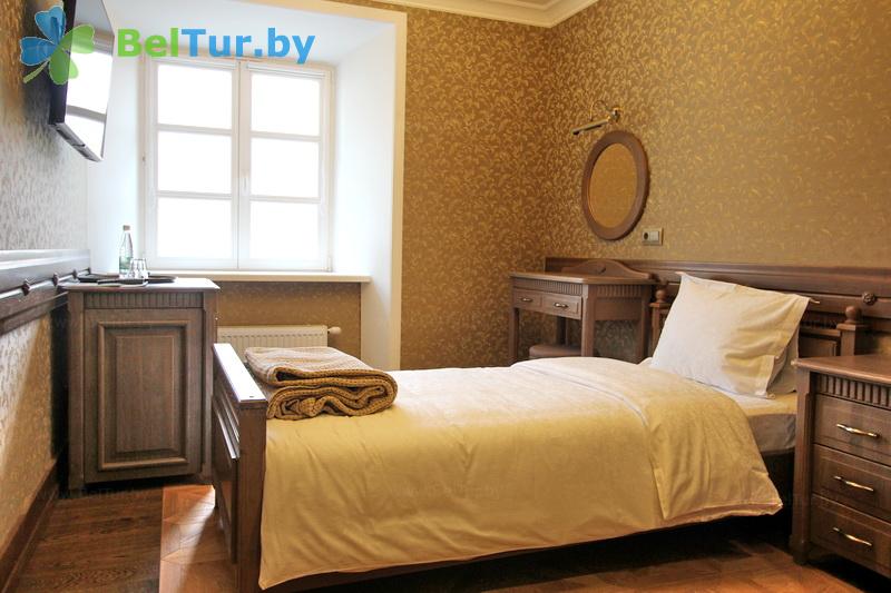 Rest in Belarus - hotel complex Vyaliki Svyatsk Valovichau - 1-bed 1-Room Single / Superior (Left and right wings) 