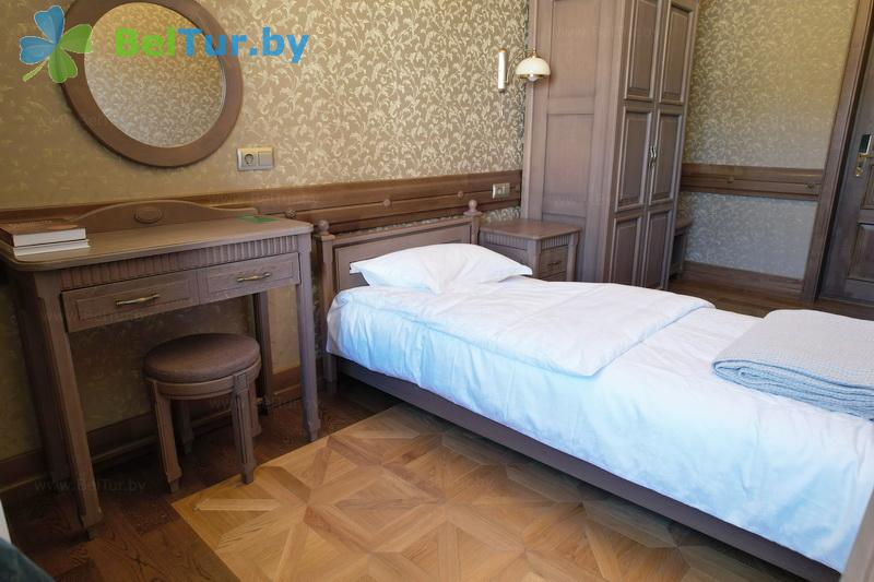 Rest in Belarus - hotel complex Vyaliki Svyatsk Valovichau - 1-bed 1-Room Single / Superior (Left and right wings) 