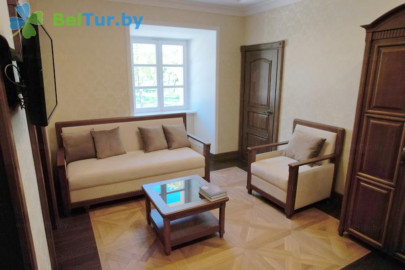 Rest in Belarus - hotel complex Vyaliki Svyatsk Valovichau - 3-bed 3-room Suite (Right wing) 