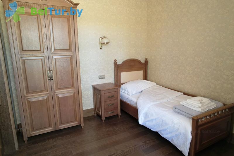 Rest in Belarus - hotel complex Vyaliki Svyatsk Valovichau - 3-bed 3-room Suite (Right wing) 