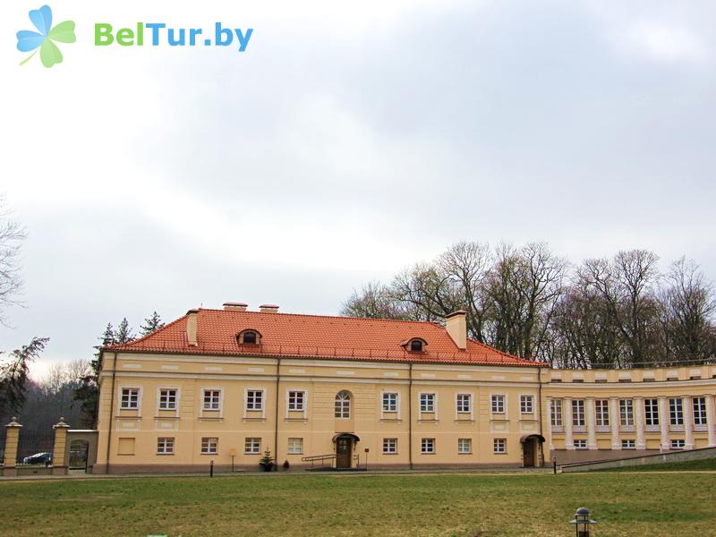 Rest in Belarus - hotel complex Vyaliki Svyatsk Valovichau - Left wing