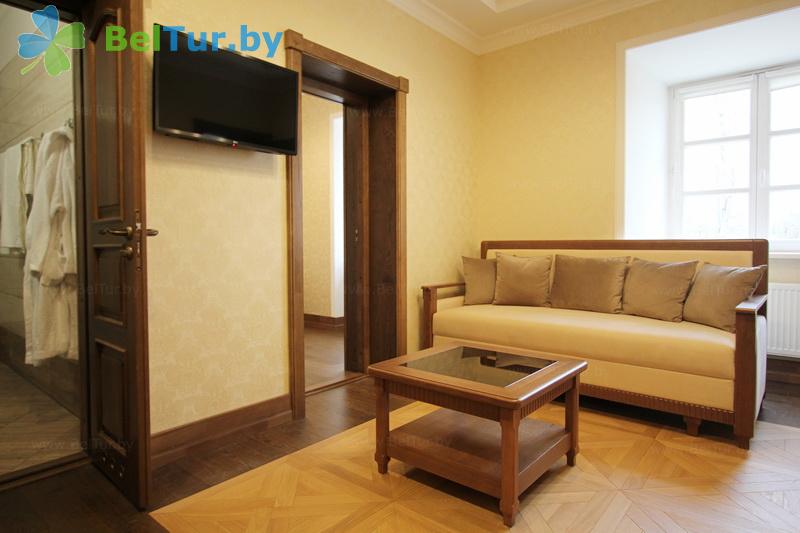 Rest in Belarus - hotel complex Vyaliki Svyatsk Valovichau - 3-bed 3-room Suite (Right wing) 