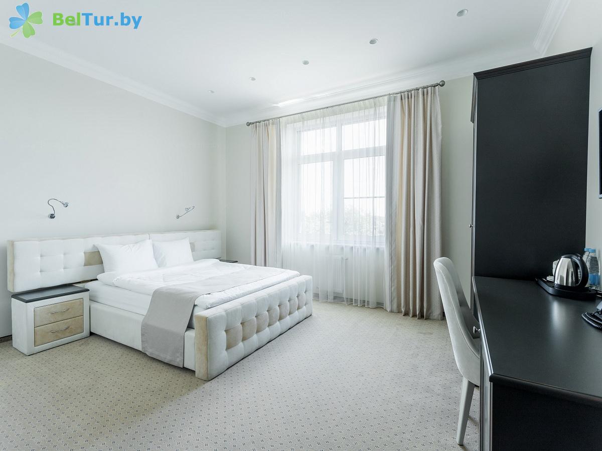 Rest in Belarus - hotel complex Versailles Park Hotel - 1-room advanced double (hotel) 