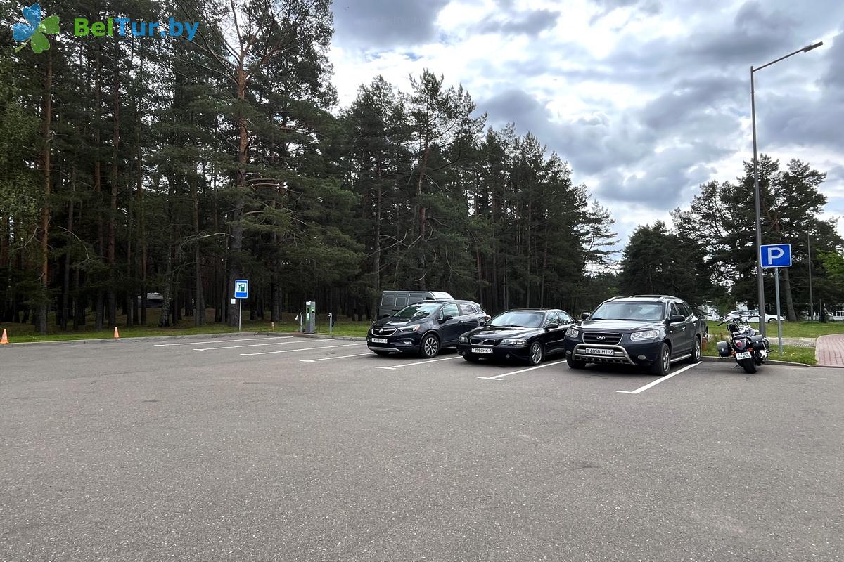 Rest in Belarus - Country complex Viliya Park - Parking lot