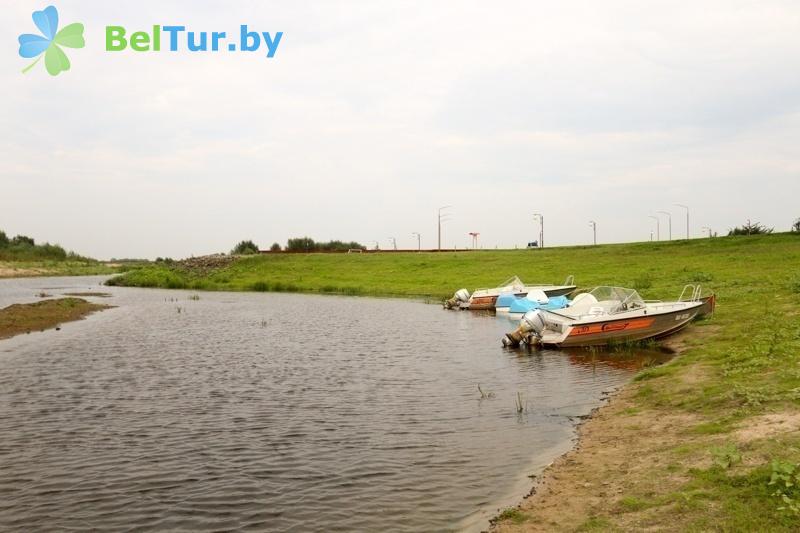 Отдых в Белоруссии Беларуси - гостиничный комплекс Струмень - Прокат лодок
