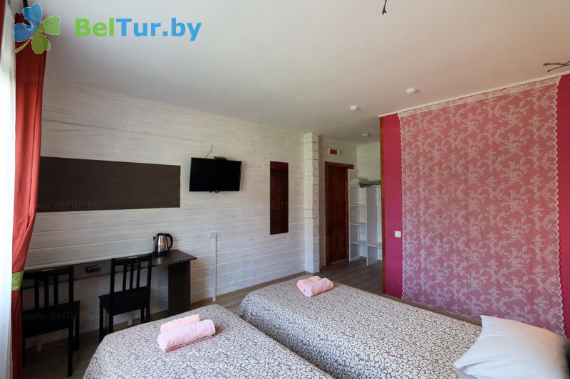 Rest in Belarus - ecohotel Kvetki Yablyni - 1-room double junior suite (house Shypshyna) 