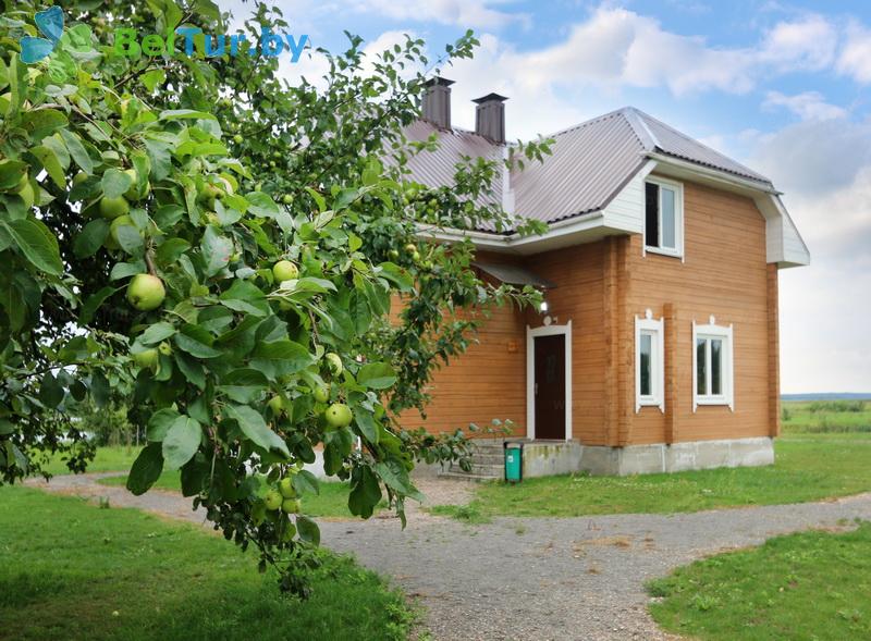 Rest in Belarus - ecohotel Kvetki Yablyni - house Karasev