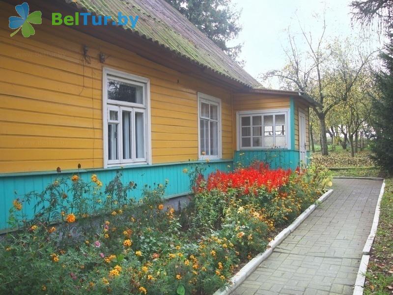 Rest in Belarus - recreation center Pogorany - living building 1