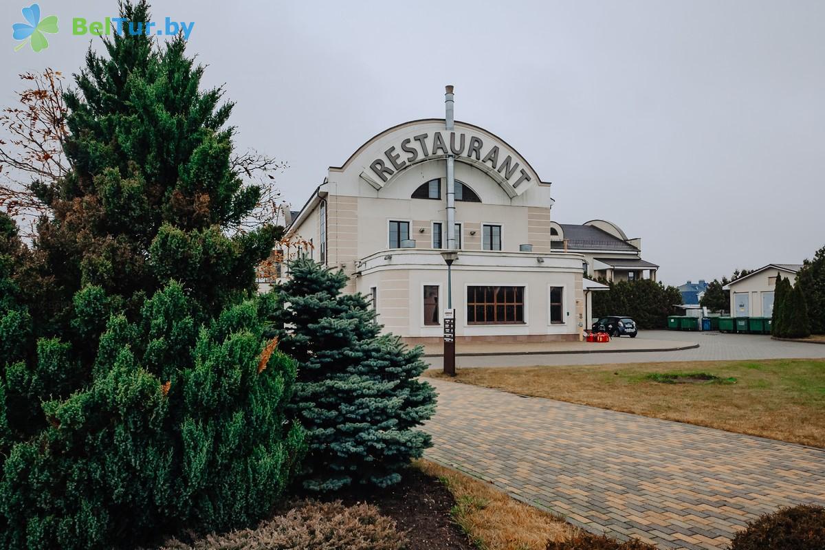 Отдых в Белоруссии Беларуси - гостиничный комплекс Робинсон клаб / Robinson Club - ресторан