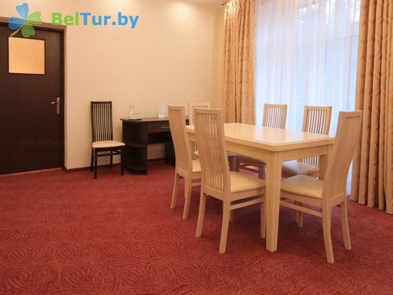 Rest in Belarus - educational and recreational complex Forum Minsk - 2-room double suite (hotel) 