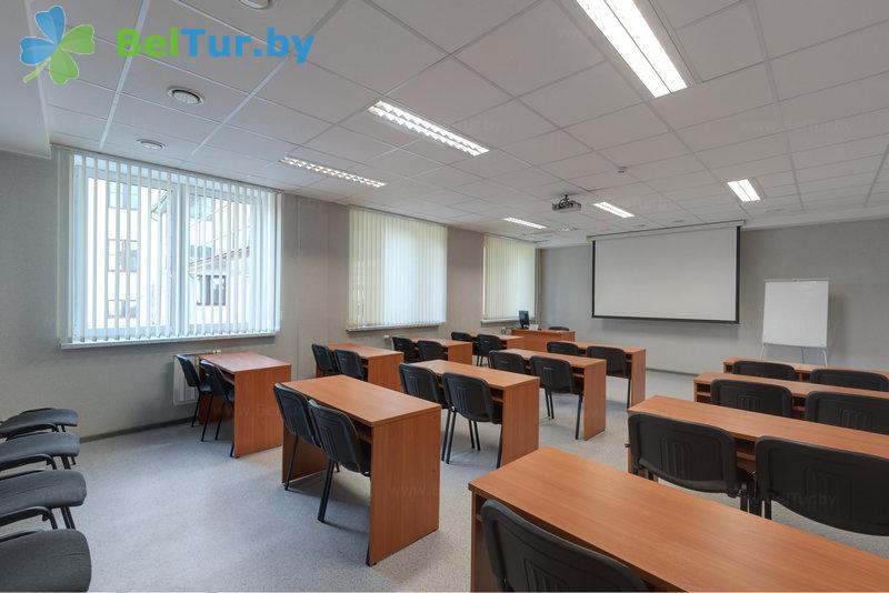 Rest in Belarus - educational and recreational complex Forum Minsk - A meeting room