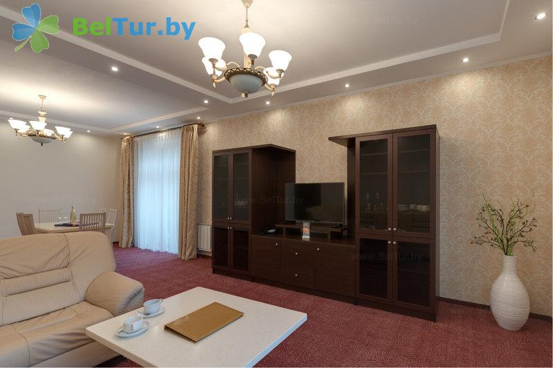 Rest in Belarus - educational and recreational complex Forum Minsk - 2-room double suite (hotel) 