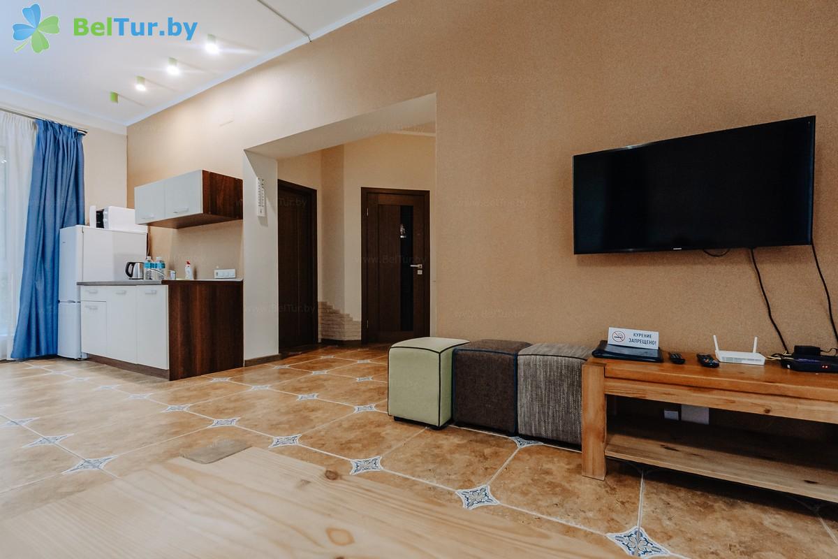 Rest in Belarus - health-improving complex Isloch Park - house for 6 people (guest house 4, 5, 6, 11) 