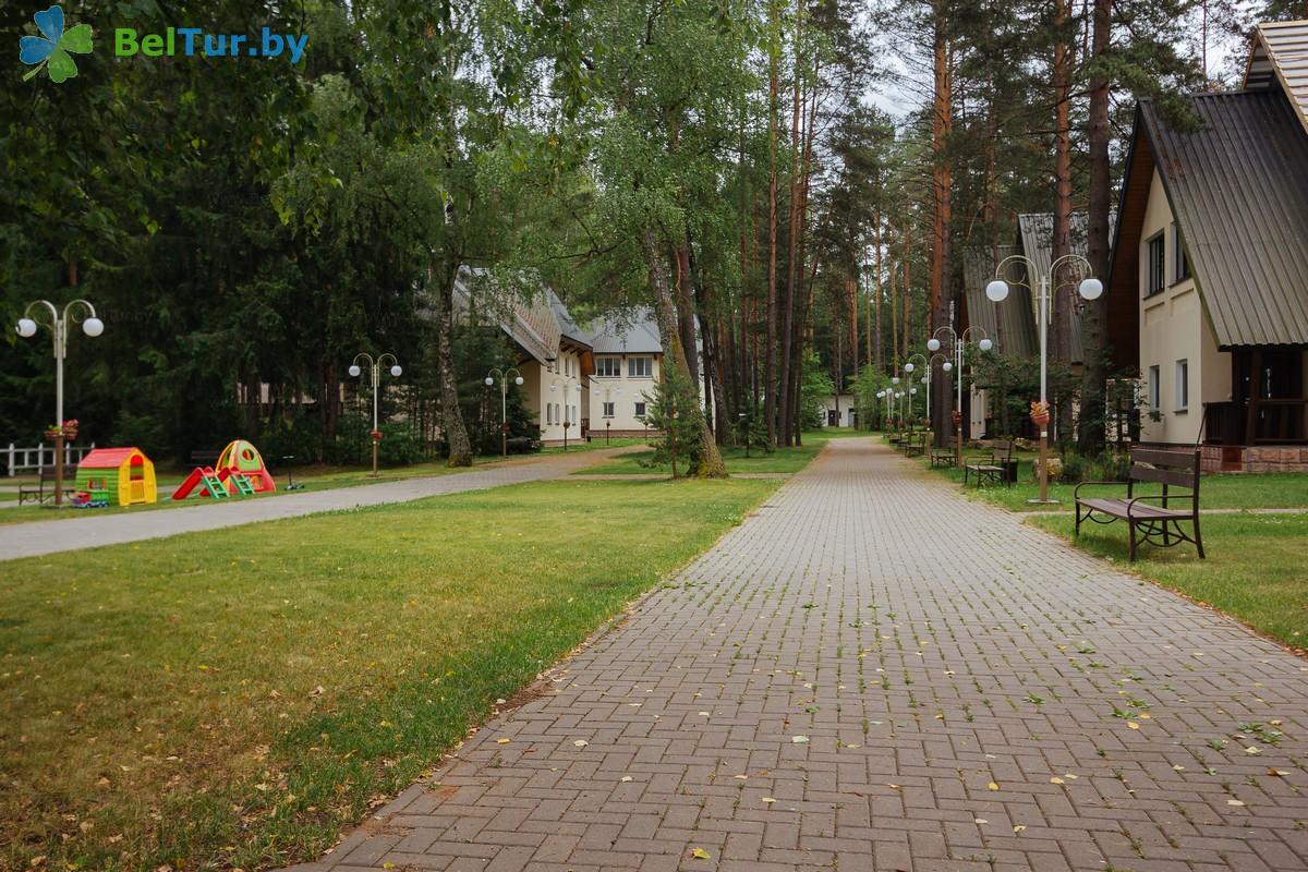 Rest in Belarus - hotel complex Serebryanyiy rodnik - Territory