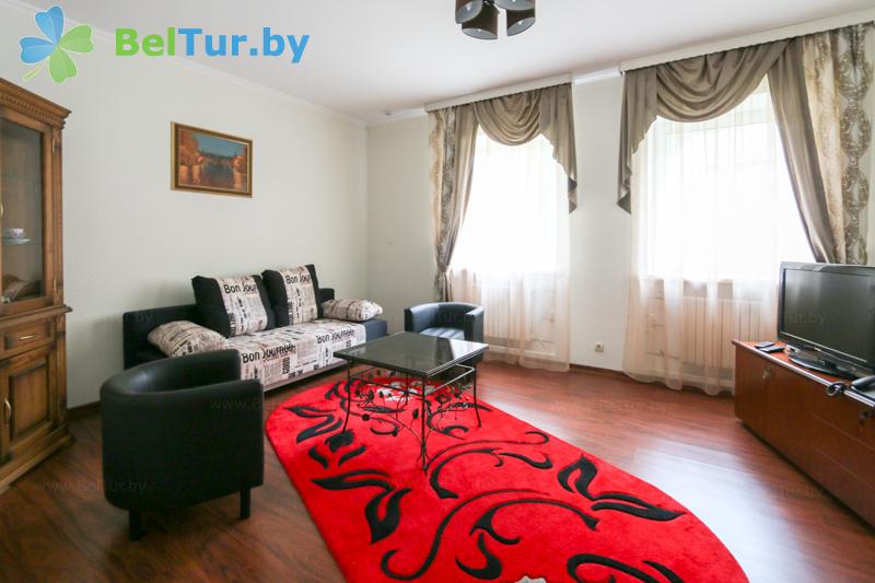 Rest in Belarus - recreation center Serebryanyiy rodnik - three-room apartments for 4 people (houses 1- 5) 