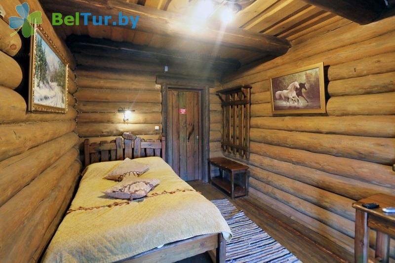 Rest in Belarus - recreation center Bobrovaja hata - house for 4 people (cottage Lisjya nora) 