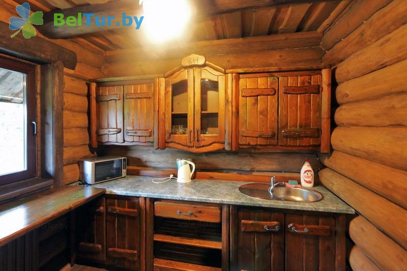 Rest in Belarus - recreation center Bobrovaja hata - house for 4 people (cottage Lisjya nora) 