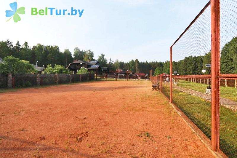 Rest in Belarus - recreation center Bobrovaja hata - Tennis court