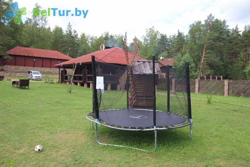 Rest in Belarus - recreation center Bobrovaja hata - Territory