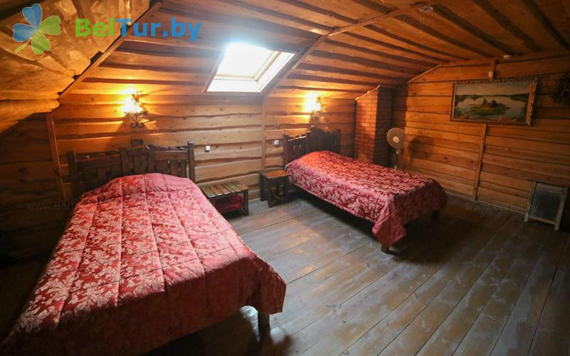 Rest in Belarus - recreation center Bobrovaja hata - house for 4 people (cottage Zayachjya izba) 