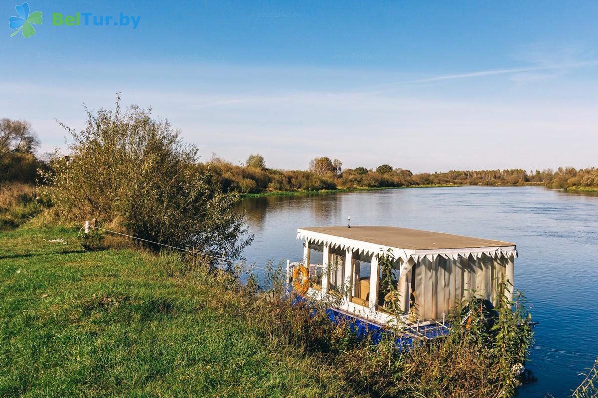 Rest in Belarus - hotel complex Vishnevyi sad - Water reservoir