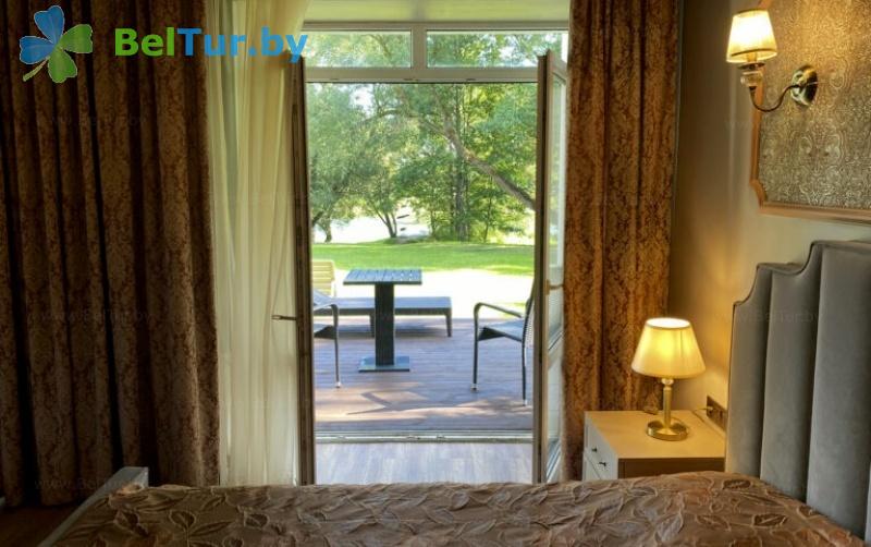 Rest in Belarus - hotel complex Vishnevyi sad - 1-room double delux (building 1 (main)) 