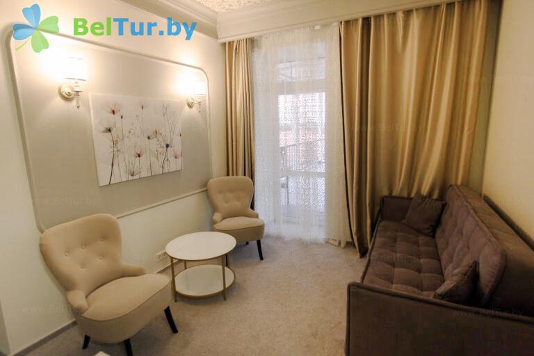 Rest in Belarus - hotel complex Vishnevyi sad - 2-room double suite (building 1 (main)) 