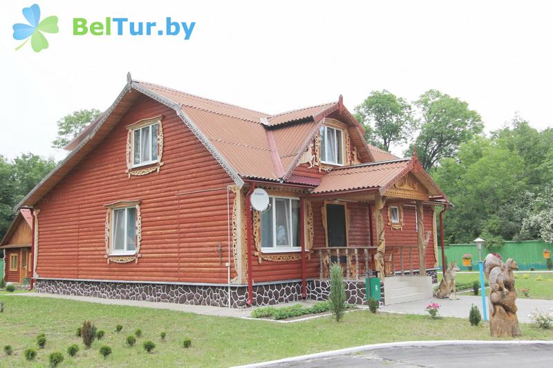 Rest in Belarus - hunter's house Petrikov - hunter's house