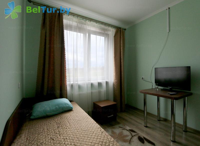 Rest in Belarus - recreation center Dom rybaka - triple (guest house 7) 