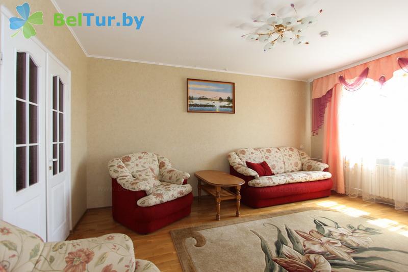 Rest in Belarus - recreation center Dom rybaka - 3-room suite with jacuzzi for 4 people (hotel) 