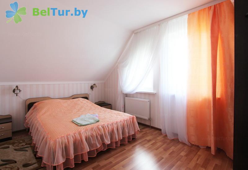 Rest in Belarus - recreation center Dom rybaka - 3-room suite for 5 people (guest house 2) 