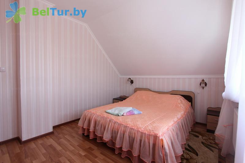 Rest in Belarus - recreation center Dom rybaka - 3-room suite for 5 people (guest house 1) 