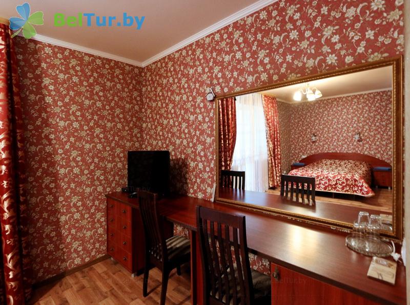 Rest in Belarus - farmstead Karolinsky folvarok Tyzengauza - 1-room double superior (house Rodovoe dnezdo) 
