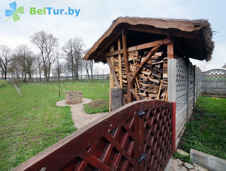 Rest in Belarus - farmstead Karolinsky folvarok Tyzengauza - Arbour