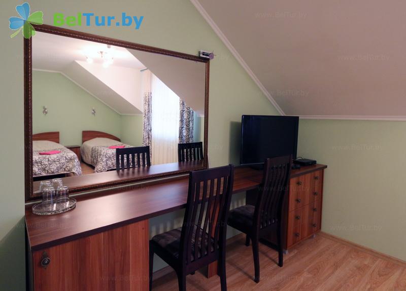 Rest in Belarus - farmstead Karolinsky folvarok Tyzengauza - 1-room double / Standard (house Rodovoe dnezdo) 