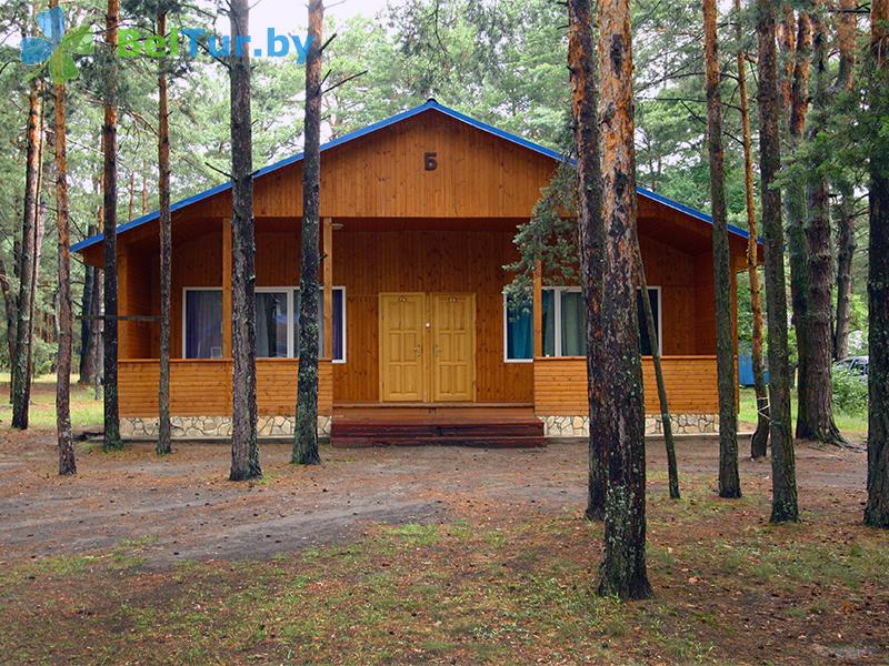Отдых в Белоруссии Беларуси - база отдыха Комарово - домик Б