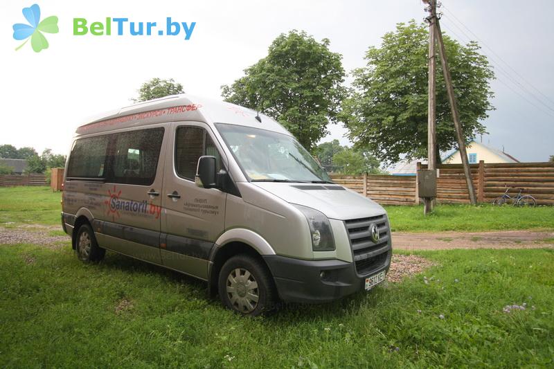 Rest in Belarus - hunter's house Novogrudsky - Parking lot