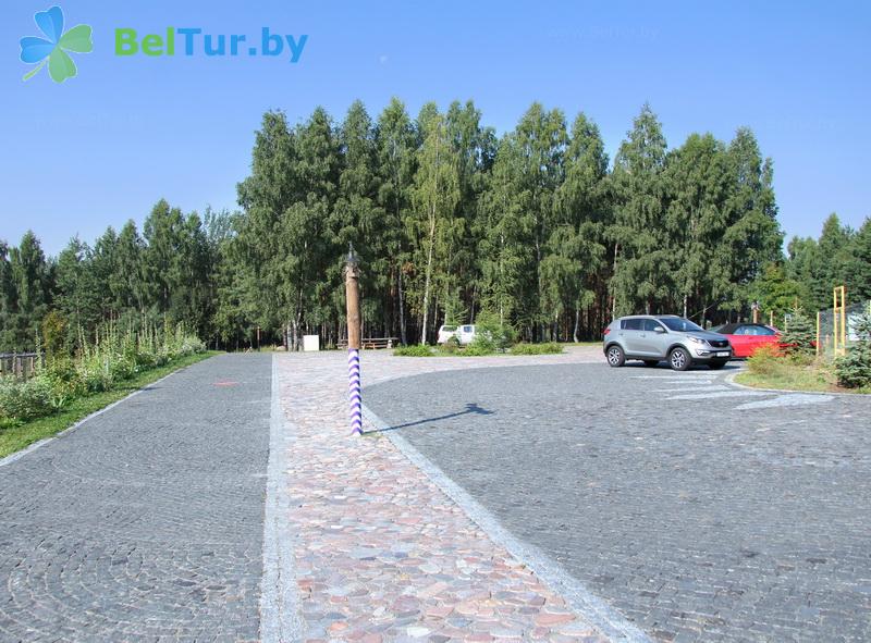 Rest in Belarus - tourist complex Nanosy - Parking lot