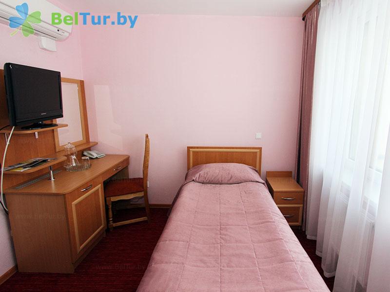 Отдых в Белоруссии Беларуси - гостиница Нарочь - одноместный однокомнатный single (гостиница, 1-4 этажи) 