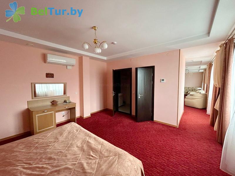 Отдых в Белоруссии Беларуси - гостиница Нарочь - двухместный двухкомнатный / Suit (гостиница, 5 этаж) 