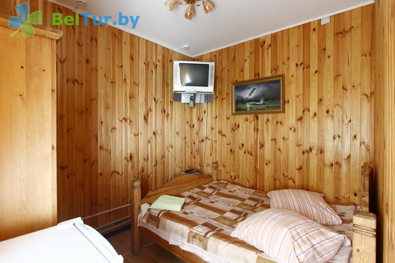 Rest in Belarus - hunter's house Kamaisk - 1-room double suite (hunter's house) 
