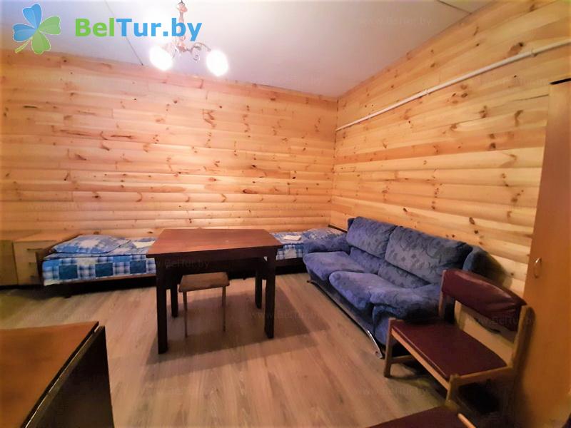 Rest in Belarus - recreation center Zhukov lug - 1-room for four people (house 4) 