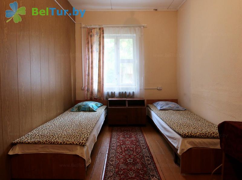 Rest in Belarus - recreation center Zhukov lug - for 9 people (houses 7, 9) 