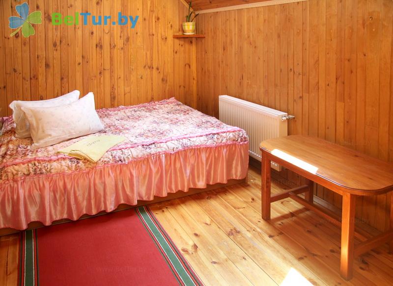 Rest in Belarus - farmstead Kamenetskoe Zatishie - double / double bed (house) 