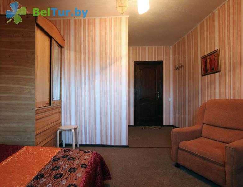 Rest in Belarus - farmstead Slutsky Straus - 1-room single (big guest house) 