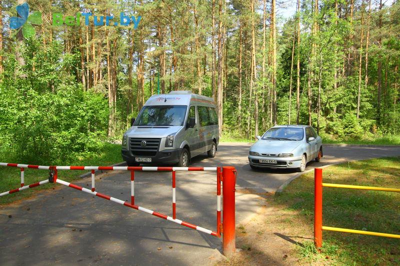 Rest in Belarus - guest house Naroch na Zelenoj - Parking lot