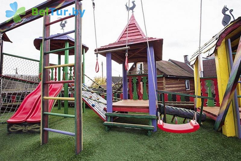 Rest in Belarus - farmstead Medvezhiya zavala - Playground for children
